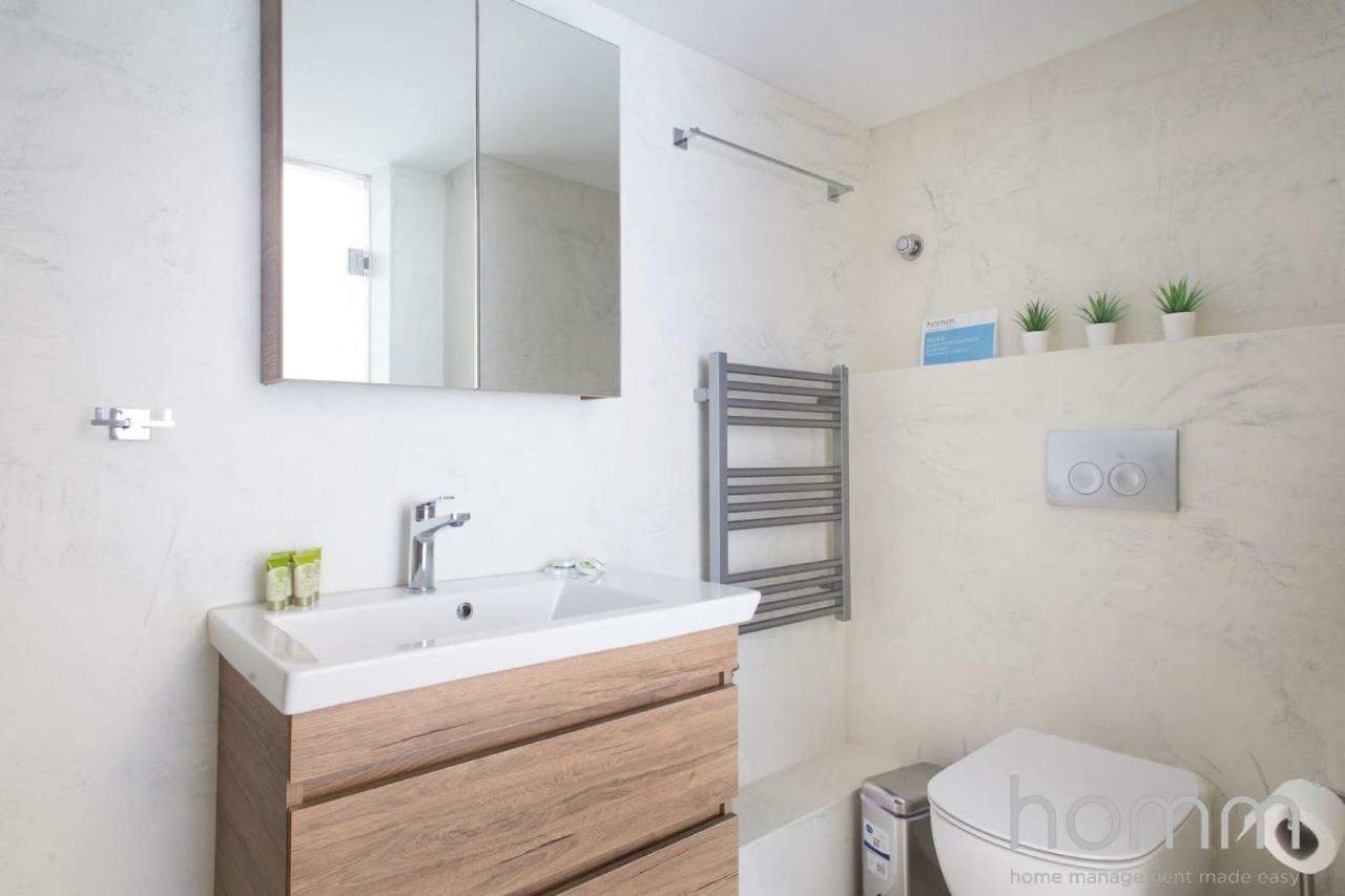 57M² Homm Fancy Koukaki Lodge เอเธนส์ ภายนอก รูปภาพ